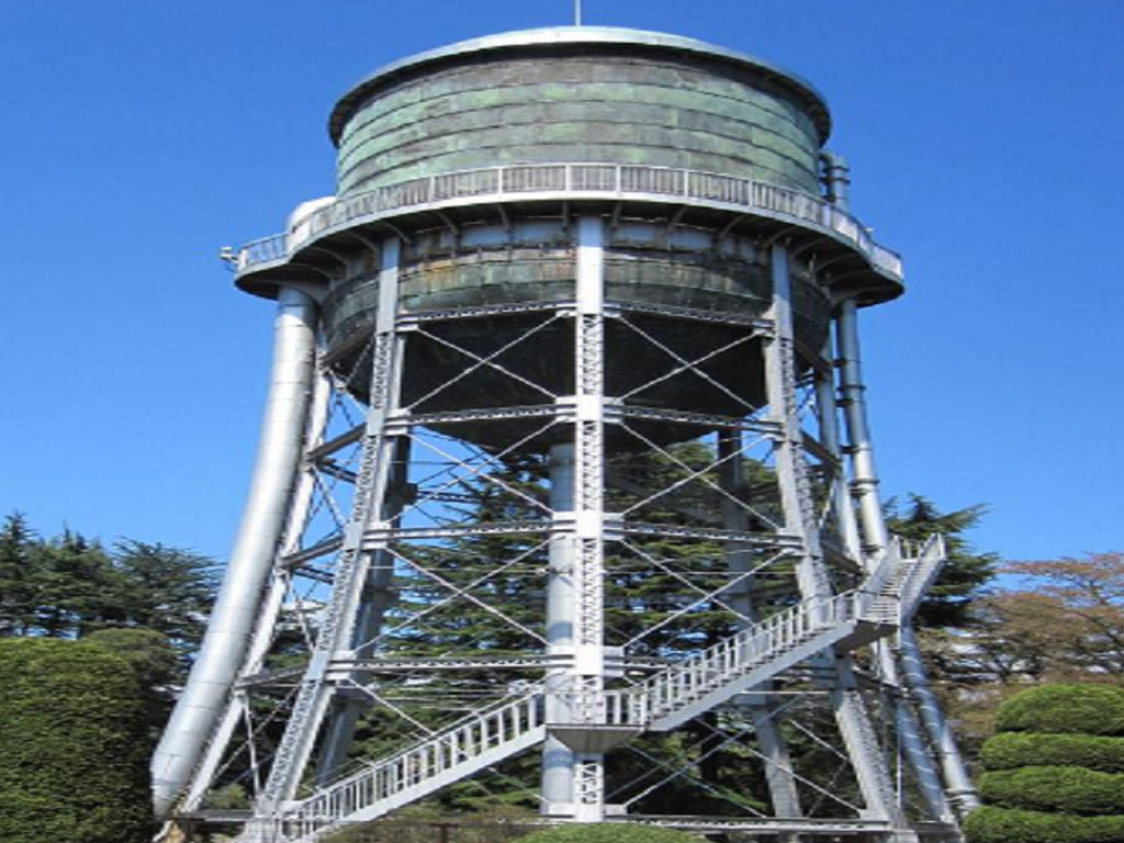 敷島公園浄水場　水道タンク